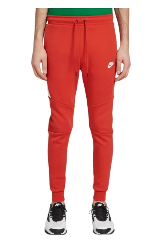 Men's Sportswear Tech Fleece Joggers In Mystic Red